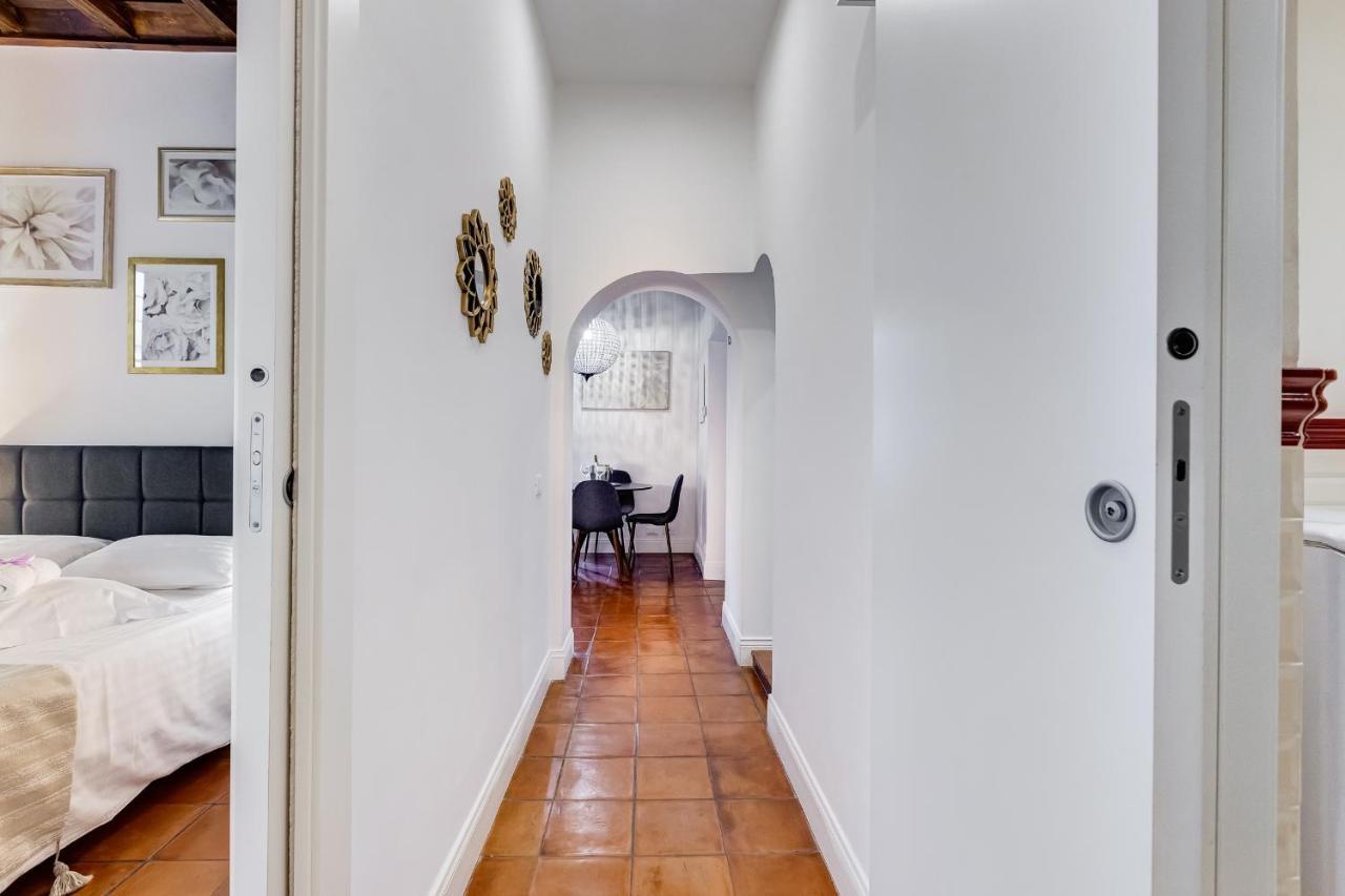 Campo Dei Fiori Royal Orchid Apartment 로마 외부 사진